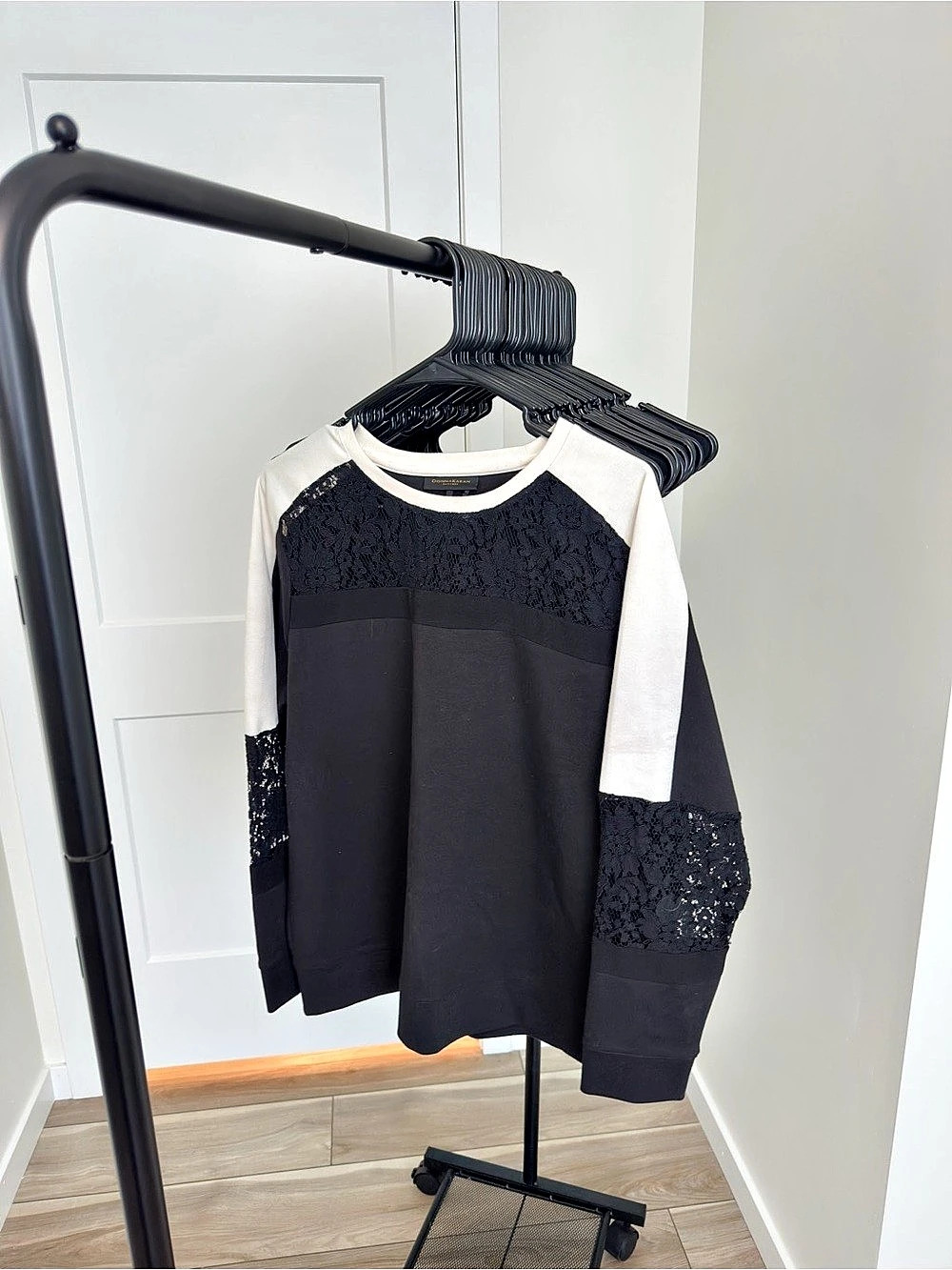 Donna Karan New York Color Block Lace Sleeve Top